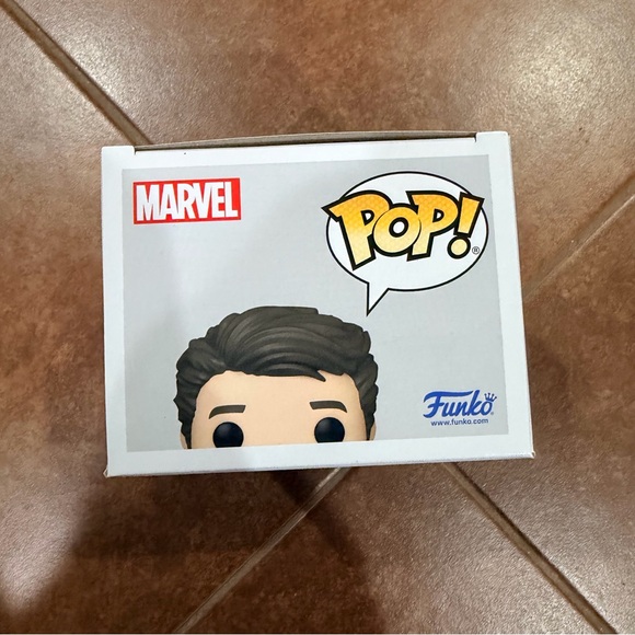 Funko Pop! Marvel The Amazing Spider-Man Figure 1117 from Spider-Man No Way Home - Picture 3 of 9